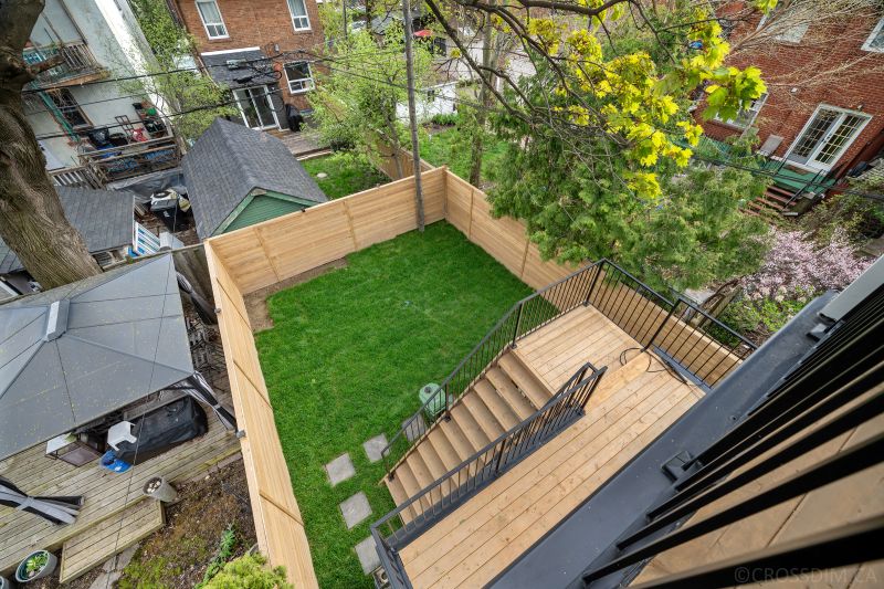 1 Graham Gardens, York, Toronto, ON, Canada, Toronto, ON