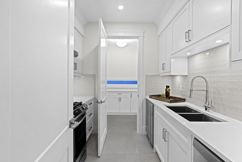 1245 Kent Street, White Rock, BC