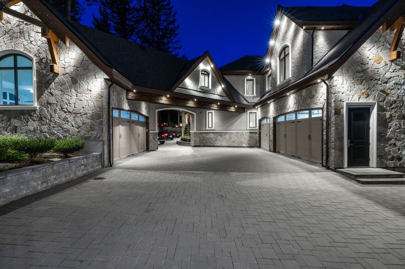 14383 28 Avenue, Surrey, BC