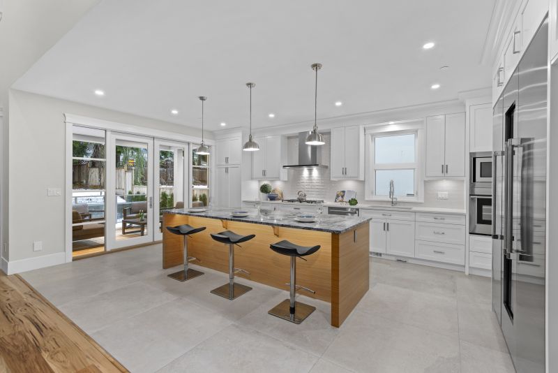 1245 Kent Street, White Rock, BC