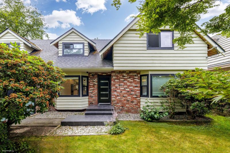 6471 Gibbons Dr, Richmond, BC