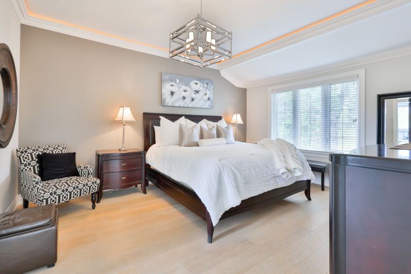 1215 Indian Road, Mississauga, ON