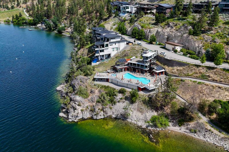 9696 Benchland Drive, Lake Country, BC