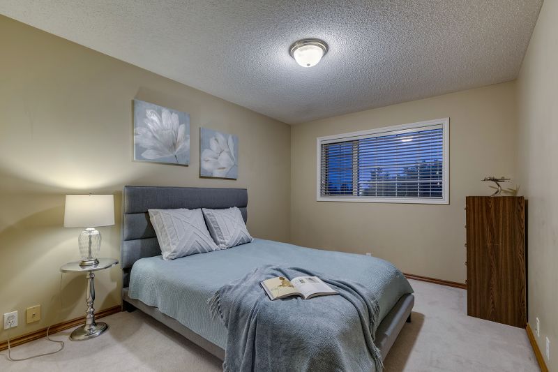 13 Sunset Cove Southeast, Calgary, AB