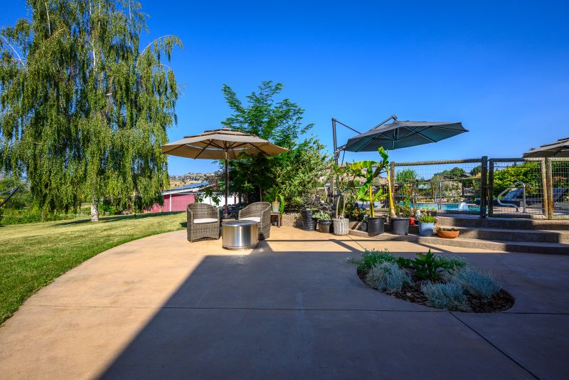8506 Aberdeen Road, Coldstream, BC, Canada, Coldstream, BC