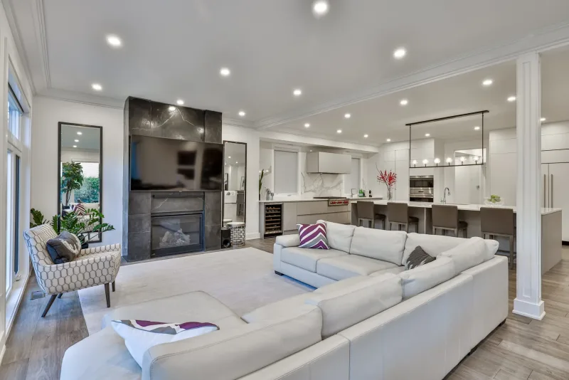 1 Blaine Drive, Toronto, ON