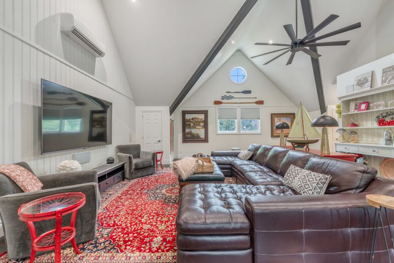 347 East Hart Crescent, Burlington, ON, Canada, Burlington, ON