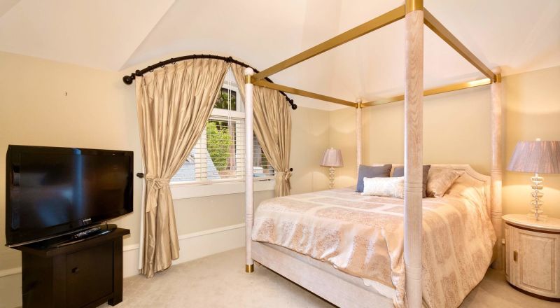 2816 Bellevue Avenue, West Vancouver, BC