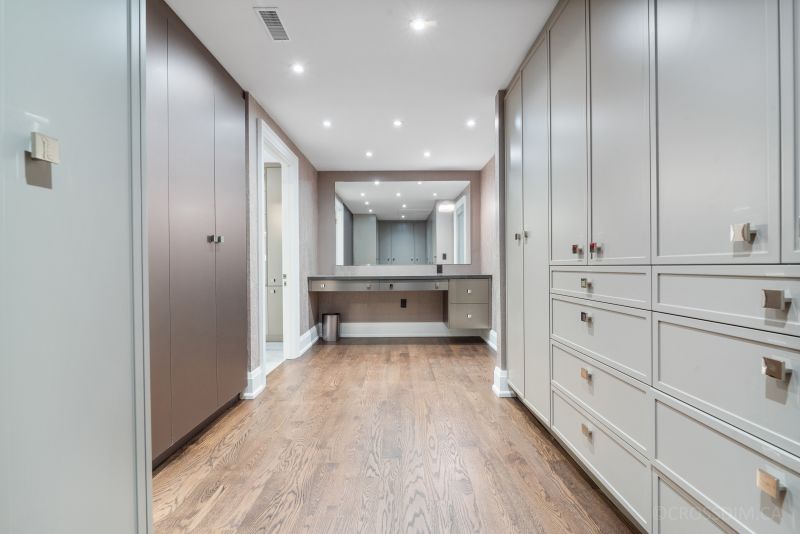 121 Forest Heights Blvd, Toronto, ON