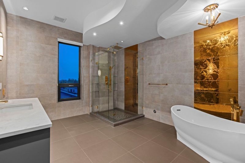 13800 Blundell Road, Richmond, BC