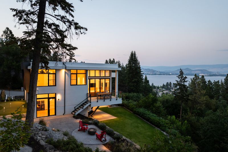 2843 Lakeridge Road, West Kelowna, BC