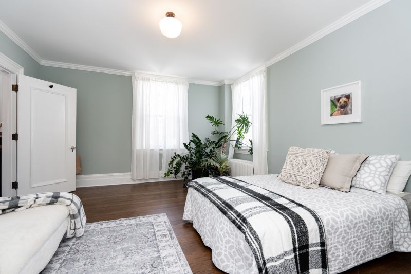 12 Ruskin Row, Winnipeg, MB