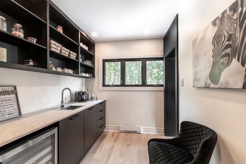 7 Rue Labrie, Saint-Eustache, QC