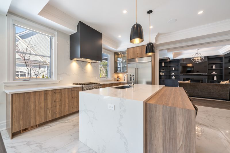 2265 Lakeshore Road #3, Burlington, ON