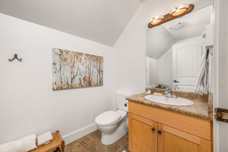 8506 Aberdeen Road, Coldstream, BC, Canada, Coldstream, BC