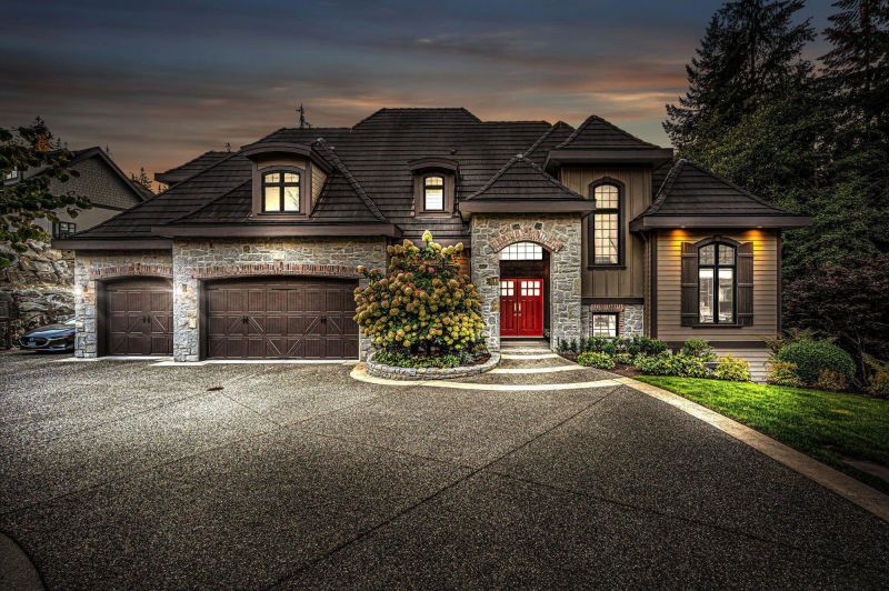 1530 Crystal Creek Drive, Port Moody, BC