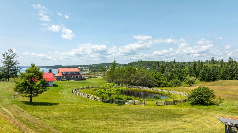 545 Armstrong Lane, Blacks Harbour, NB
