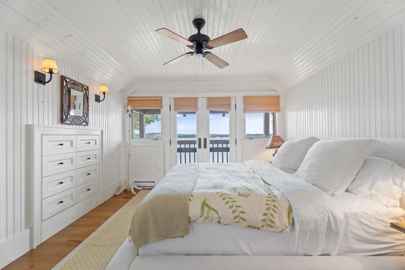 1 Onaway Island R21, Muskoka Lakes, ON