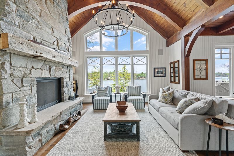 1043 Heather Lodge Road, Port Carling, ON