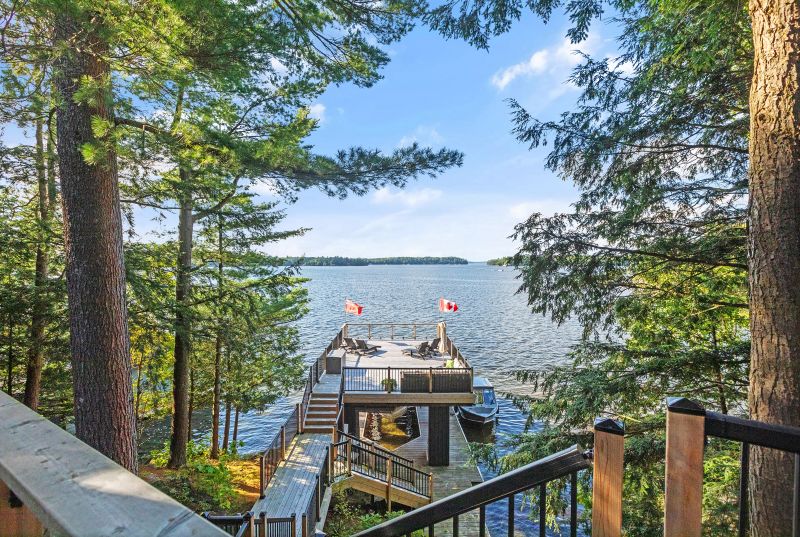 1214 Purdy Road, Windermere, ON