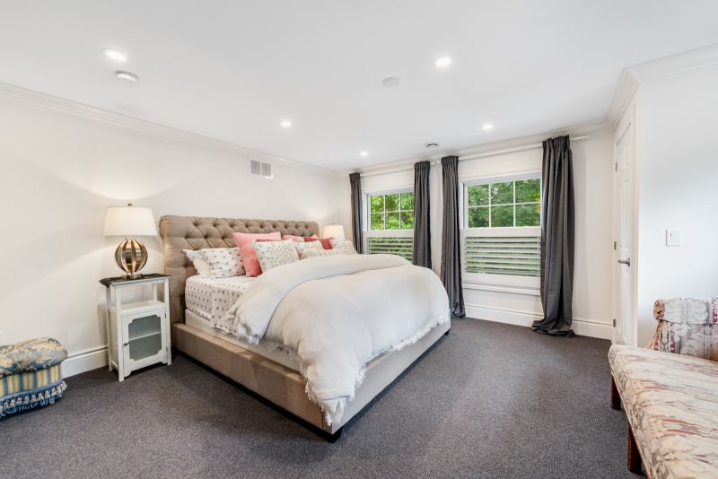 347 East Hart Crescent, Burlington, ON, Canada, Burlington, ON
