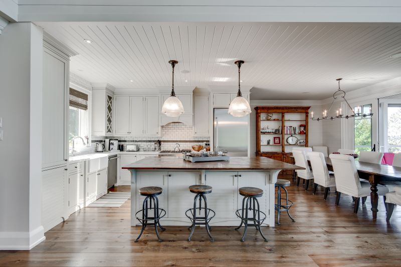 1350 Stephens Bay Road, Bracebridge, ON