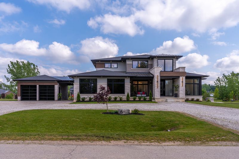 6 Shakespeare Road, Hamilton, ON
