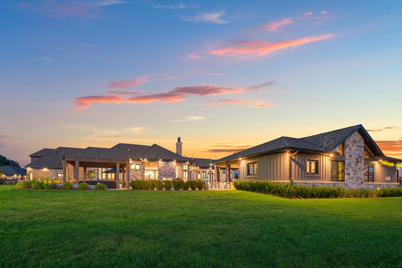1272 Fiddlers Green Road, Ancaster, On, Canada, Ancaster, ON