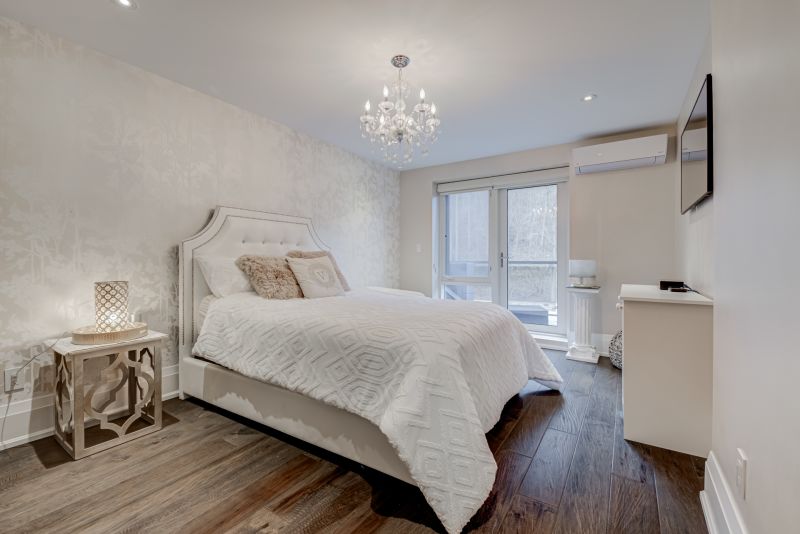 397 King Street West unit 215, Dundas, ON, Canada, Dundas, ON