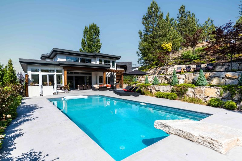 1049 Westpoint Drive, Kelowna, BC
