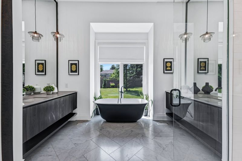 714 Atoka Drive, Mississauga, ON