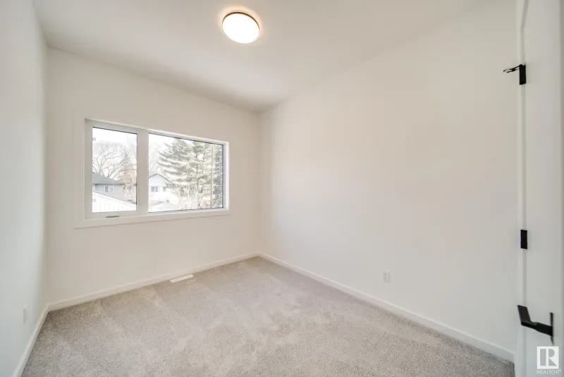 7709 79 Avenue Northwest, Edmonton, AB