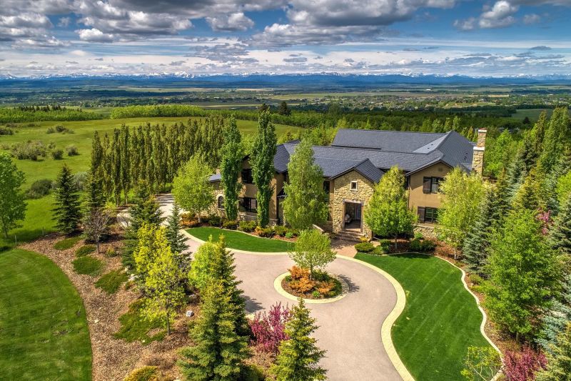 , Calgary, AB