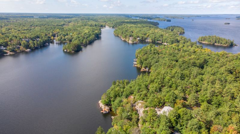 1059 Old Portage Road, Gravenhurst, ON