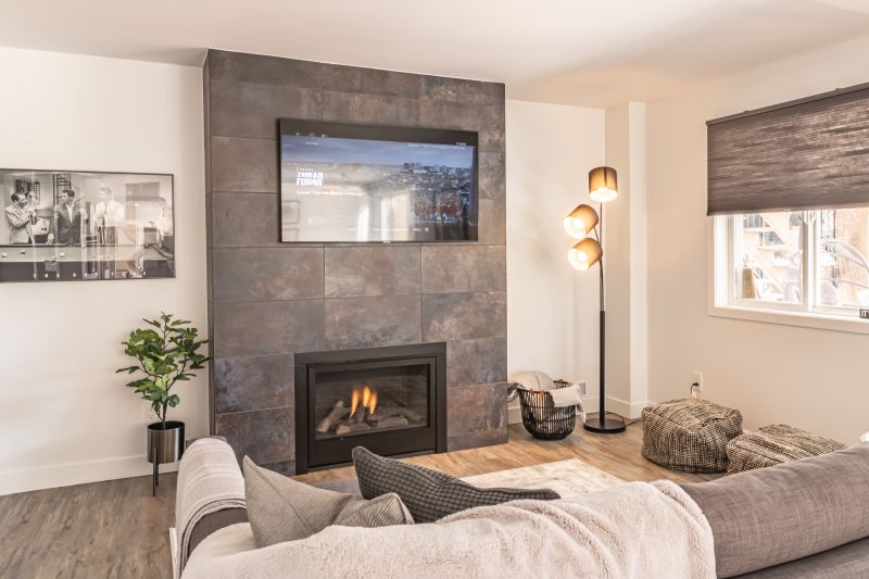 1671 Lindsay Drive, Kelowna, BC