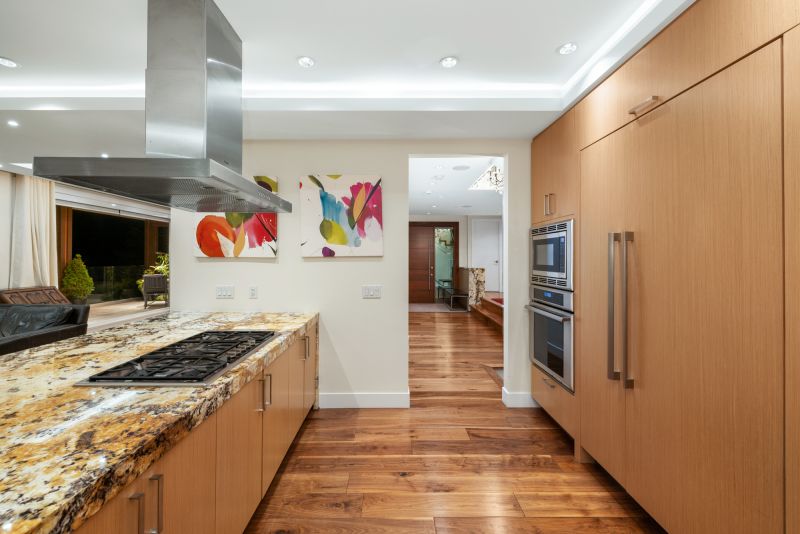2449 Kings Avenue, West Vancouver, BC