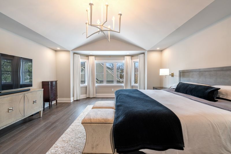 2265 Lakeshore Road #3, Burlington, ON