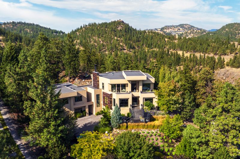 1180 Stoneypointe Court, Kelowna, BC, Canada, Kelowna, BC
