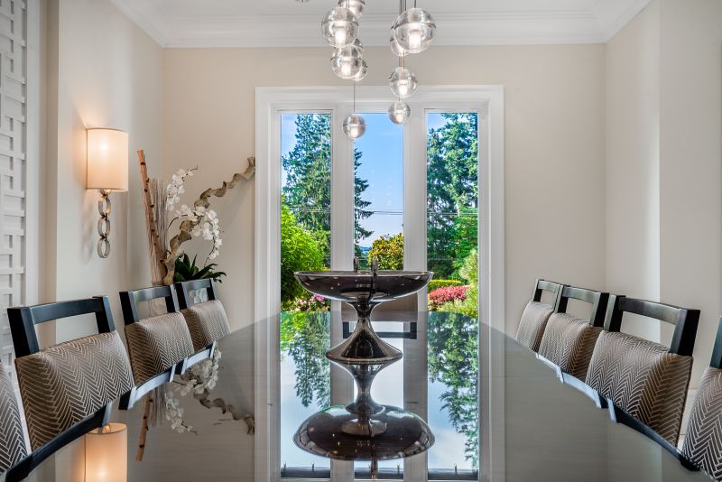 13283 56 Avenue, South Surrey, BC
