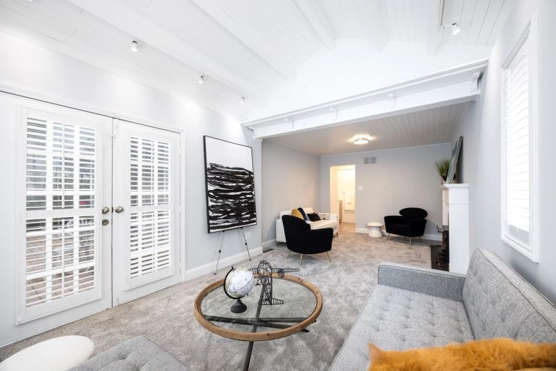 198 Romfield Circuit, Thornhill, ON