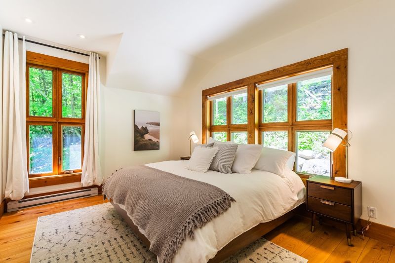 10 Rue du Mont-Aki, Bromont, QC