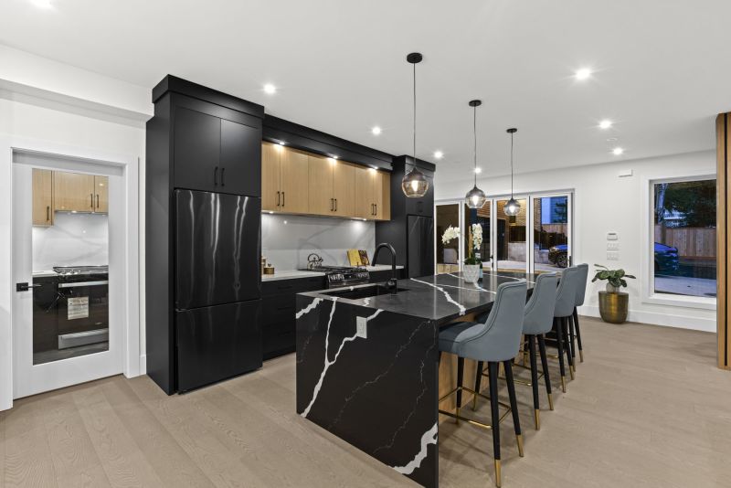5667 Fairlight Crescent, Delta, BC