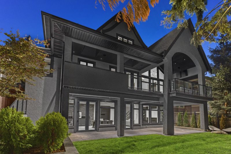 16305 27A Avenue, South Surrey, BC