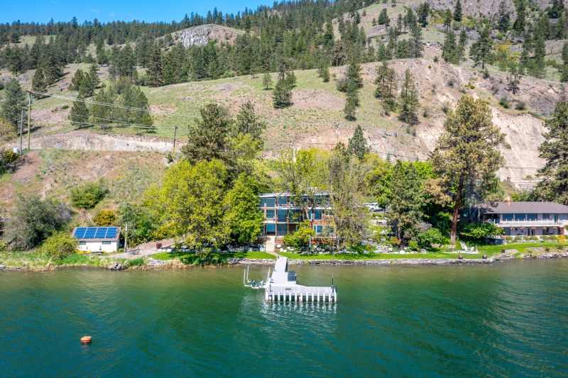 8280 Tronson Road, Vernon, BC