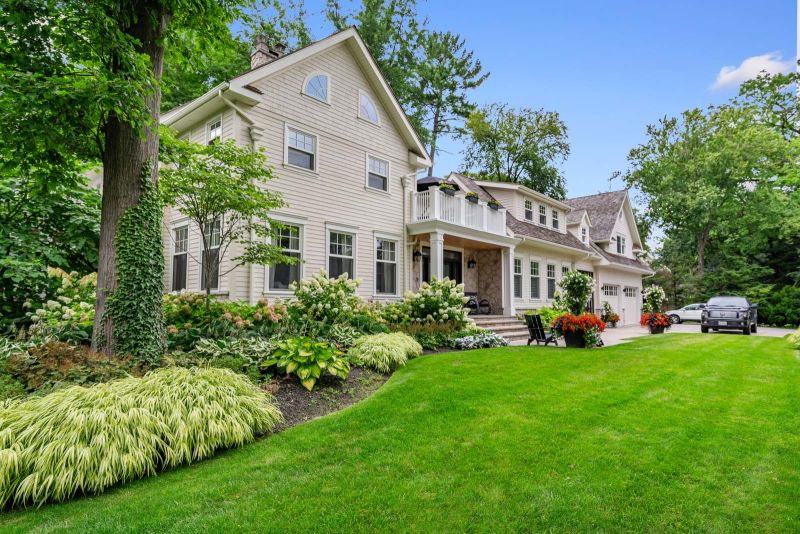 347 East Hart Crescent, Burlington, ON, Canada, Burlington, ON