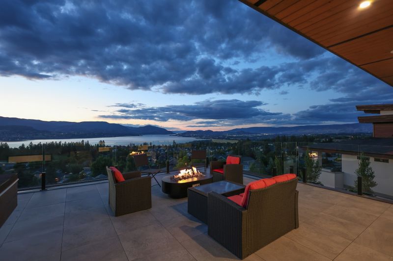 449 Swan Drive, Kelowna, BC