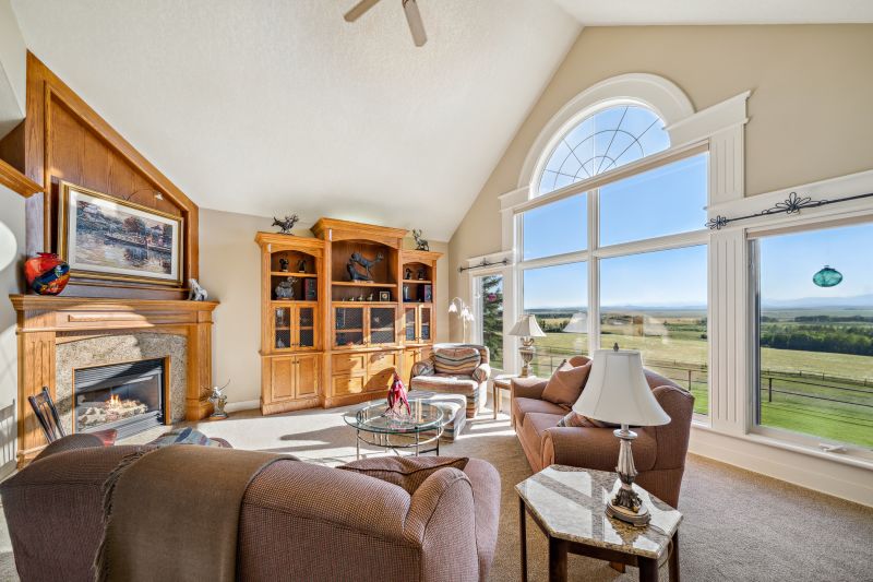 43062 Township Road 250, Calgary, AB