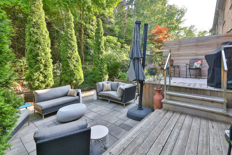 116 Westbury Court, Richmond Hill, ON