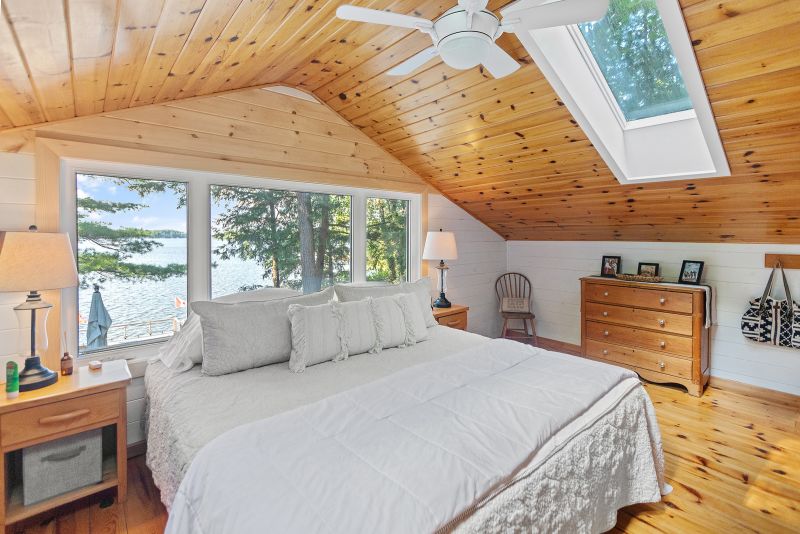1214 Purdy Road, Windermere, ON