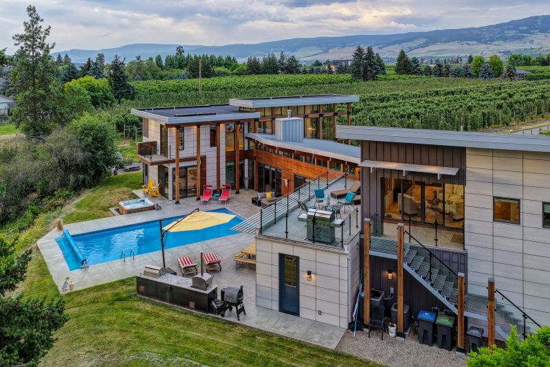 3194 Dunster Road, Kelowna, BC